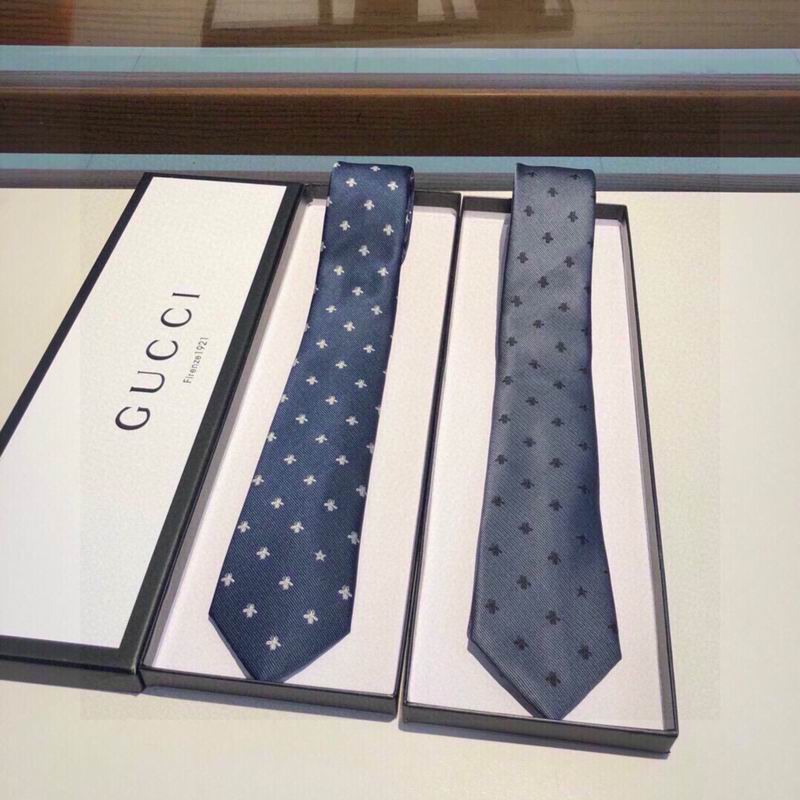 Gucci Tie hm11